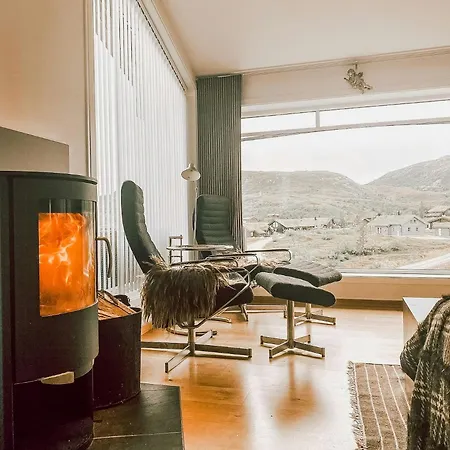 Charming Overlooking Vegglifjell * Veggli