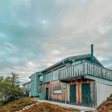 Σπίτι διακοπών Charming Overlooking Vegglifjell