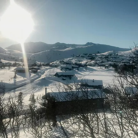 Charming Overlooking Vegglifjell *